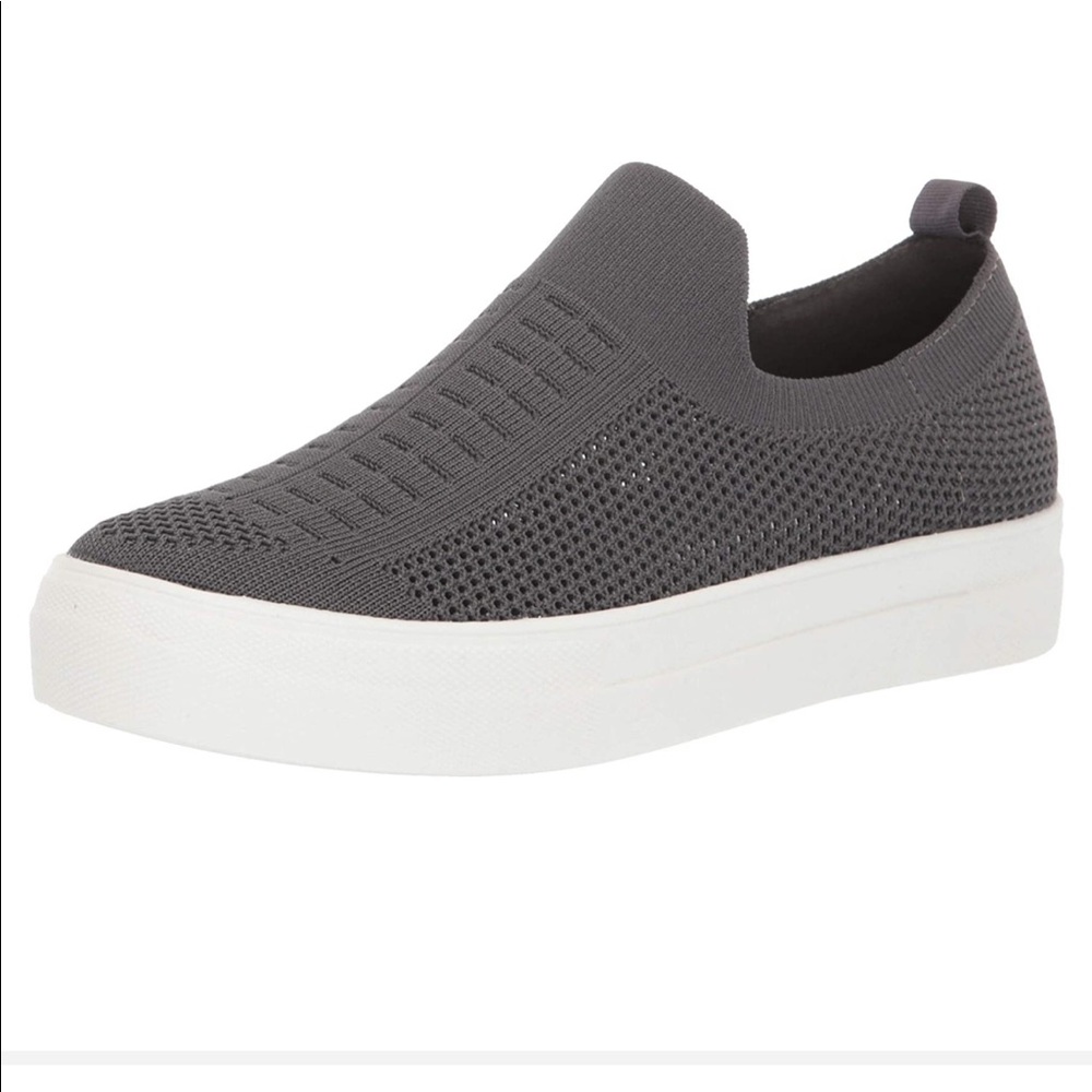 Women’s Steve Madden Daray Slip-On Sneaker Size 9